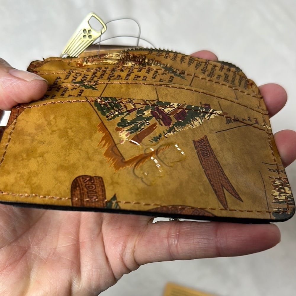 NWT Patricia Nash Brown and Red Floral Wallet My European Trip - Picture 7 of 9